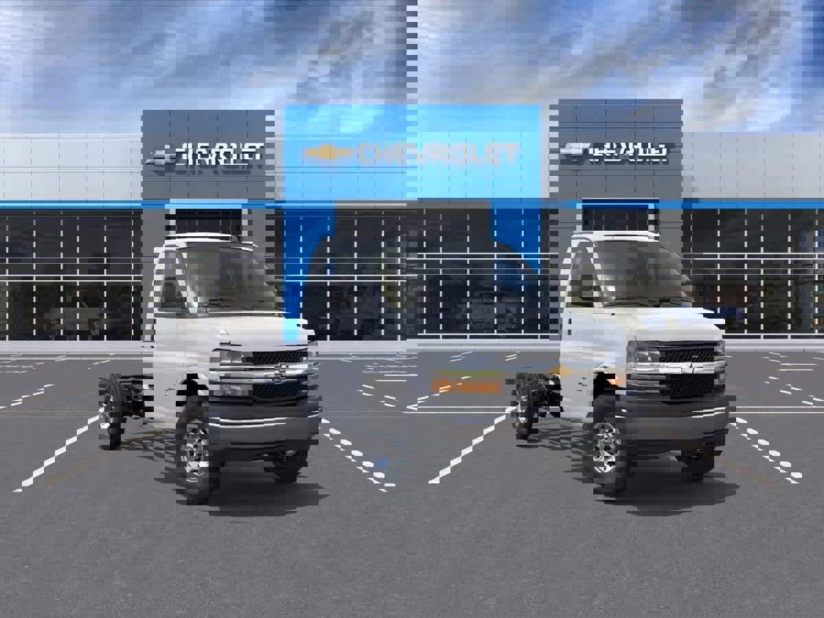 New 2025 Chevrolet Express 3500 w/ Power Convenience Package