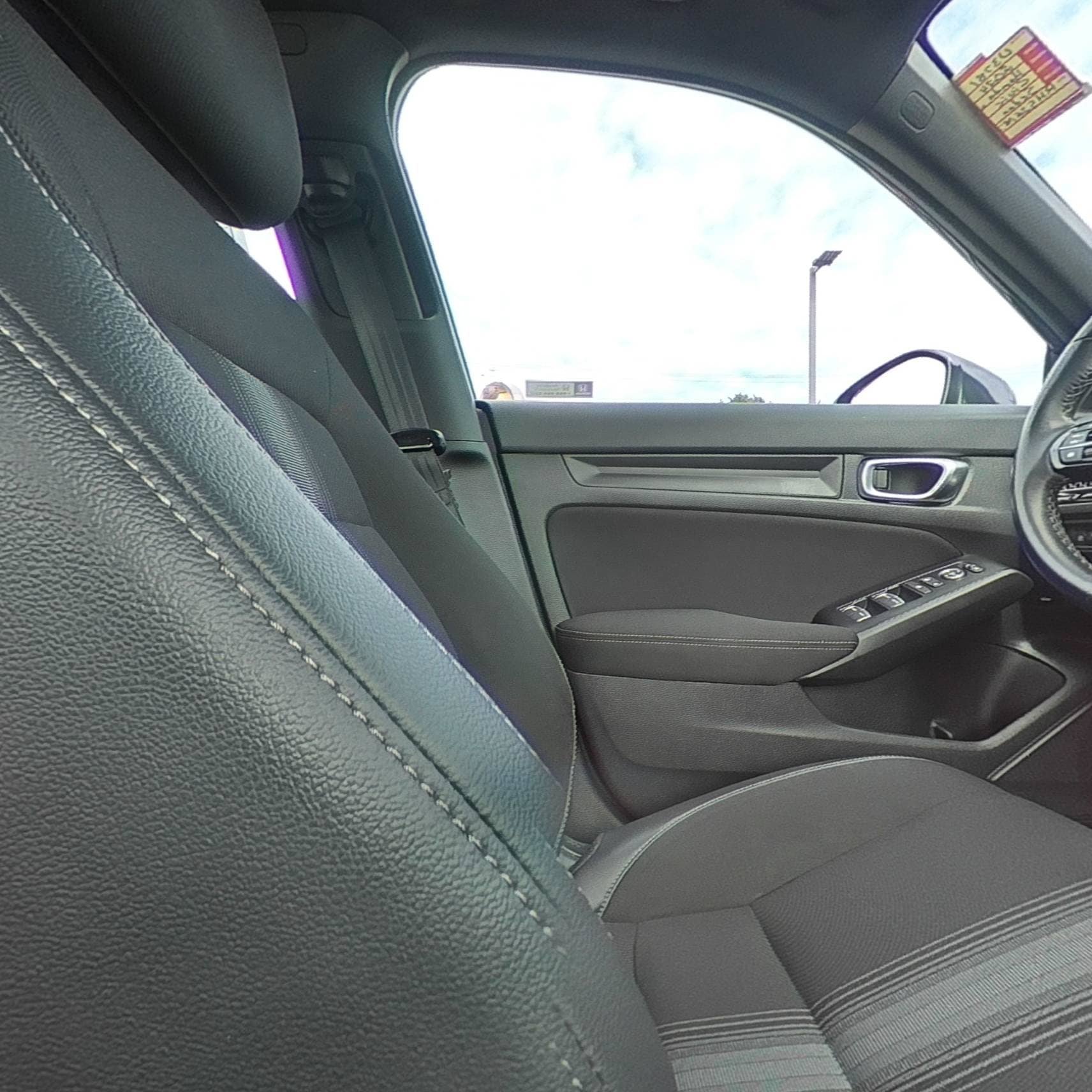 Used 2024 Honda Civic Sport image 32
