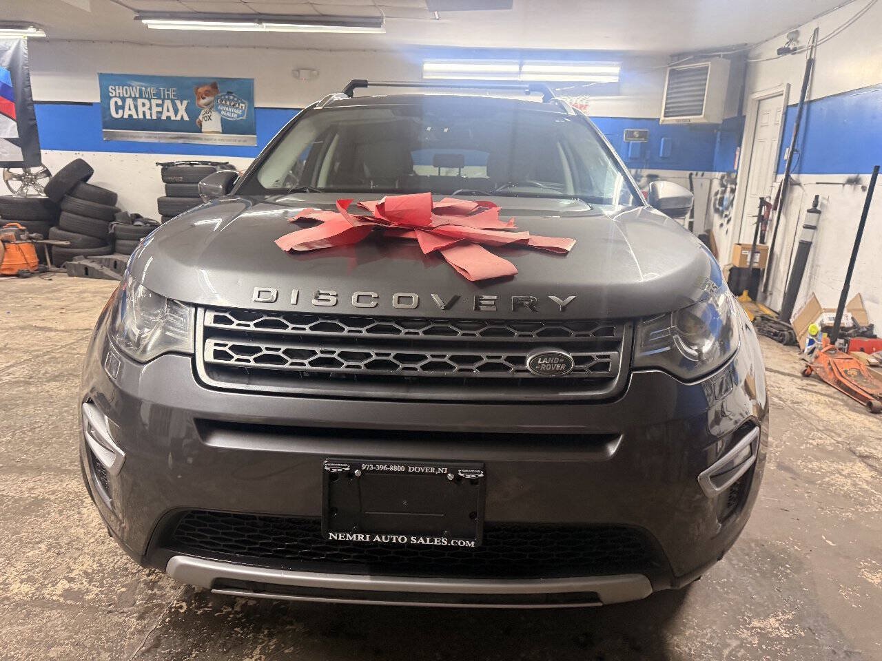 Used 2016 Land Rover Discovery Sport HSE Luxury AWD/4WD image 3