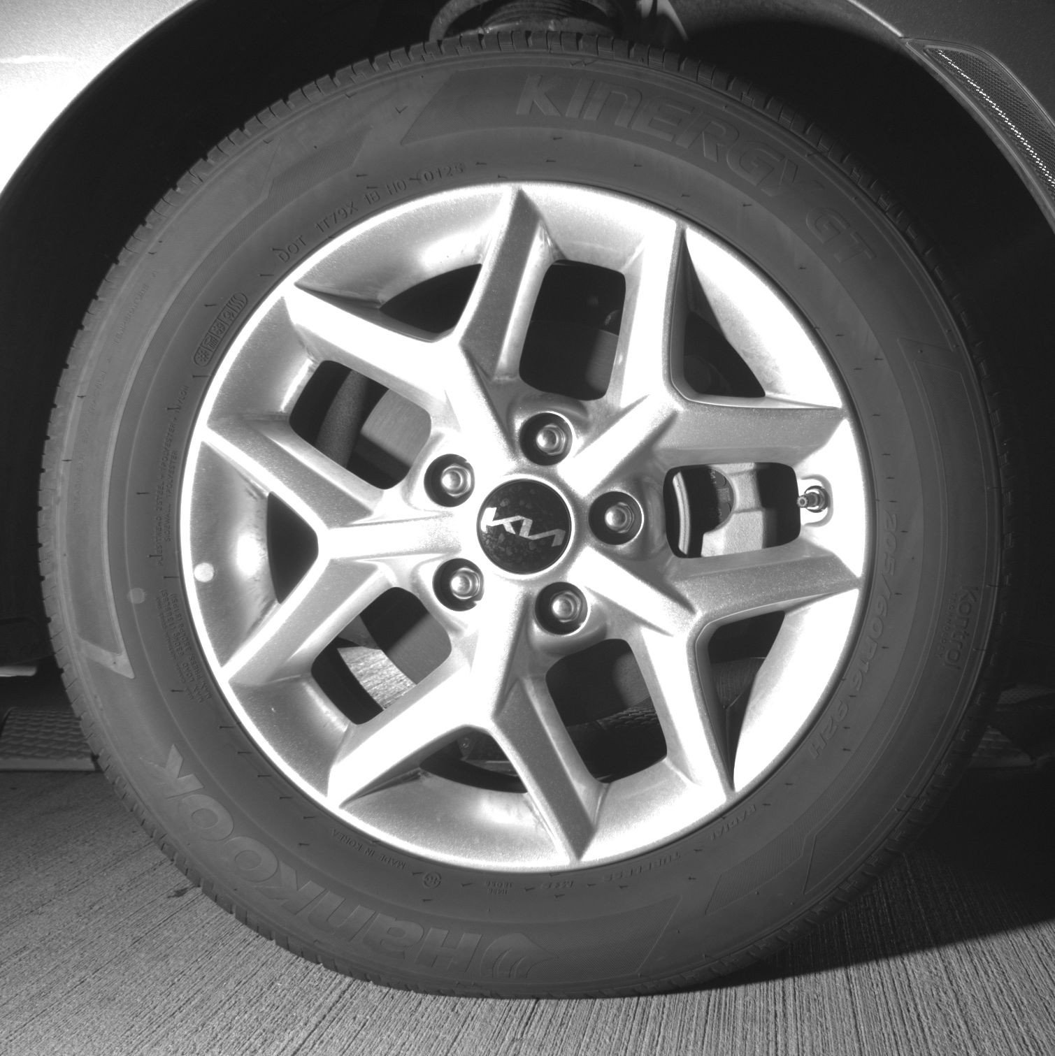 Used 2025 Kia Soul LX w/ LX Technology Package FWD image 13