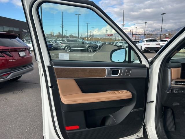 Used 2025 Hyundai Santa Fe Limited image 11