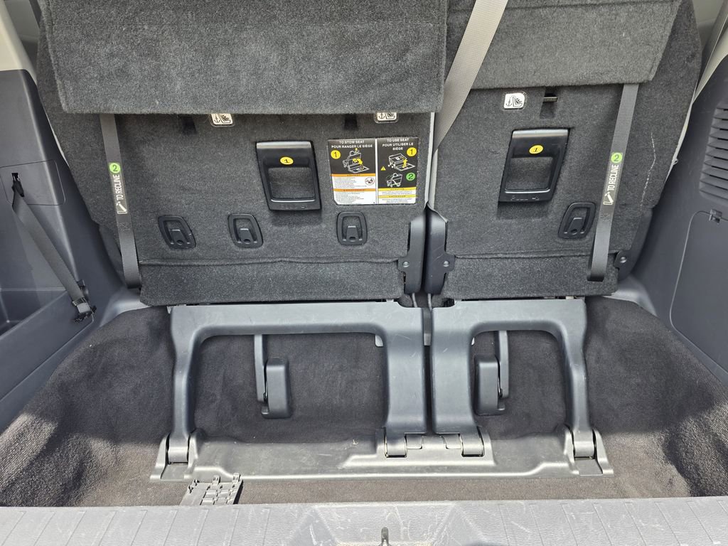 Used 2021 Toyota Sienna LE image 22