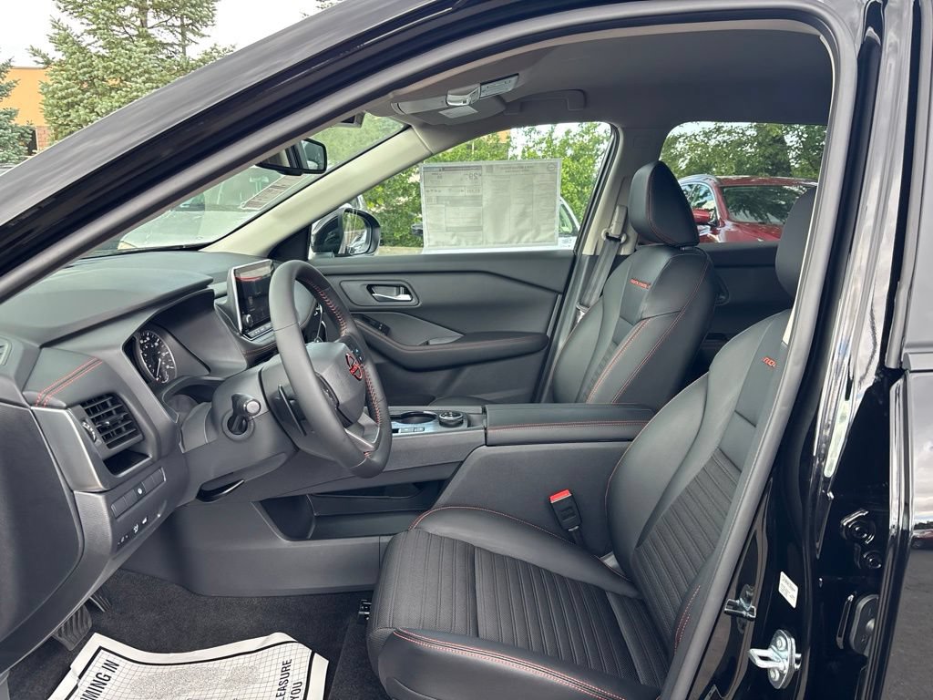 New 2026 Nissan Rogue SV w/ Rock Creek Premium Package AWD/4WD image 12