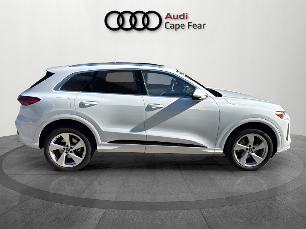Used 2025 Audi Q5 Premium Plus AWD/4WD image 9