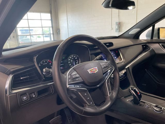 Certified 2023 Cadillac XT5 Premium Luxury FWD image 16