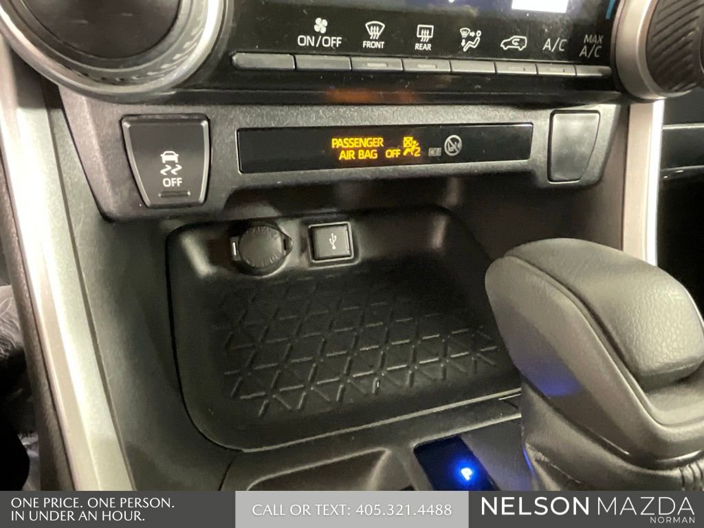 Used 2022 Toyota RAV4 LE image 36