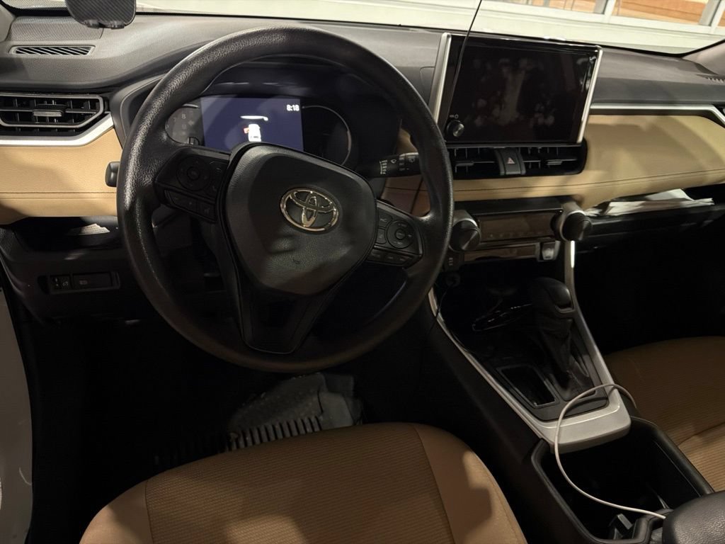 Used 2025 Toyota RAV4 LE FWD image 12