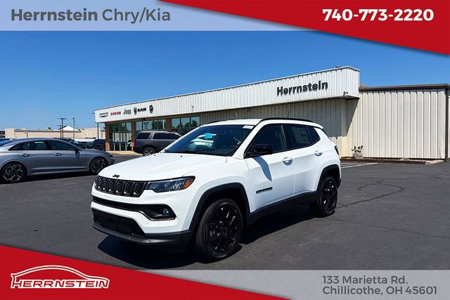 New 2026 Jeep Compass Latitude AWD/4WD image 3