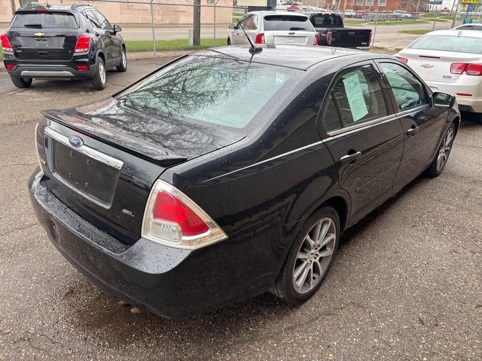 Used 2009 Ford Fusion SEL image 5