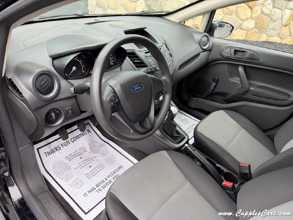 Used 2017 Ford Fiesta S FWD image 5