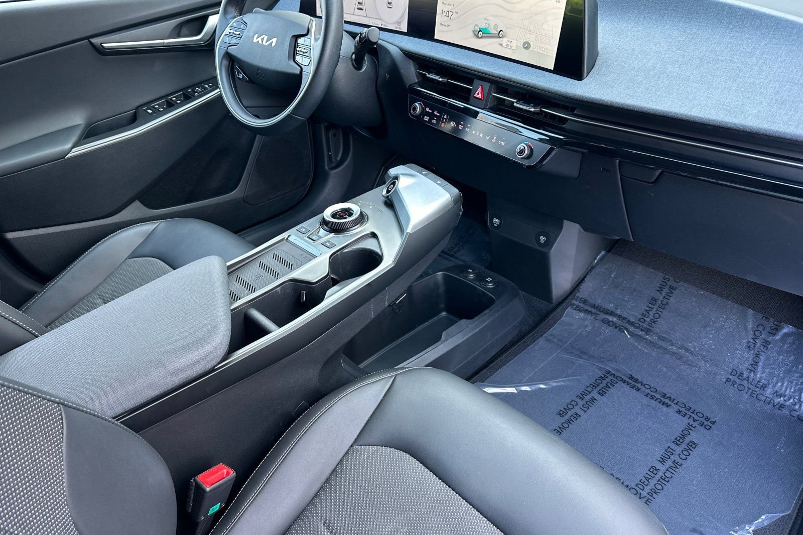 Used 2024 Kia EV6 Light image 17