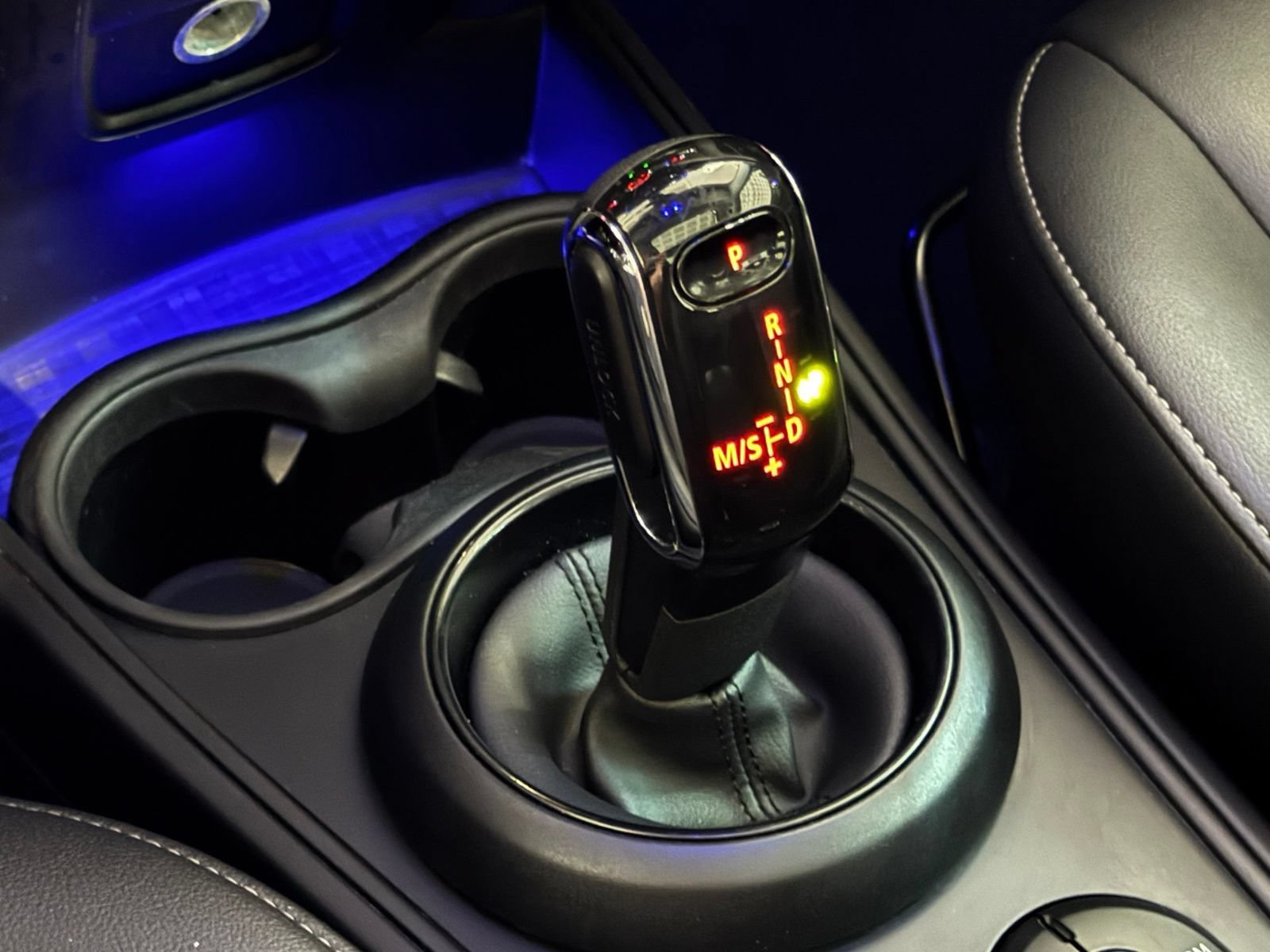 Used 2020 MINI Cooper Countryman FWD image 26