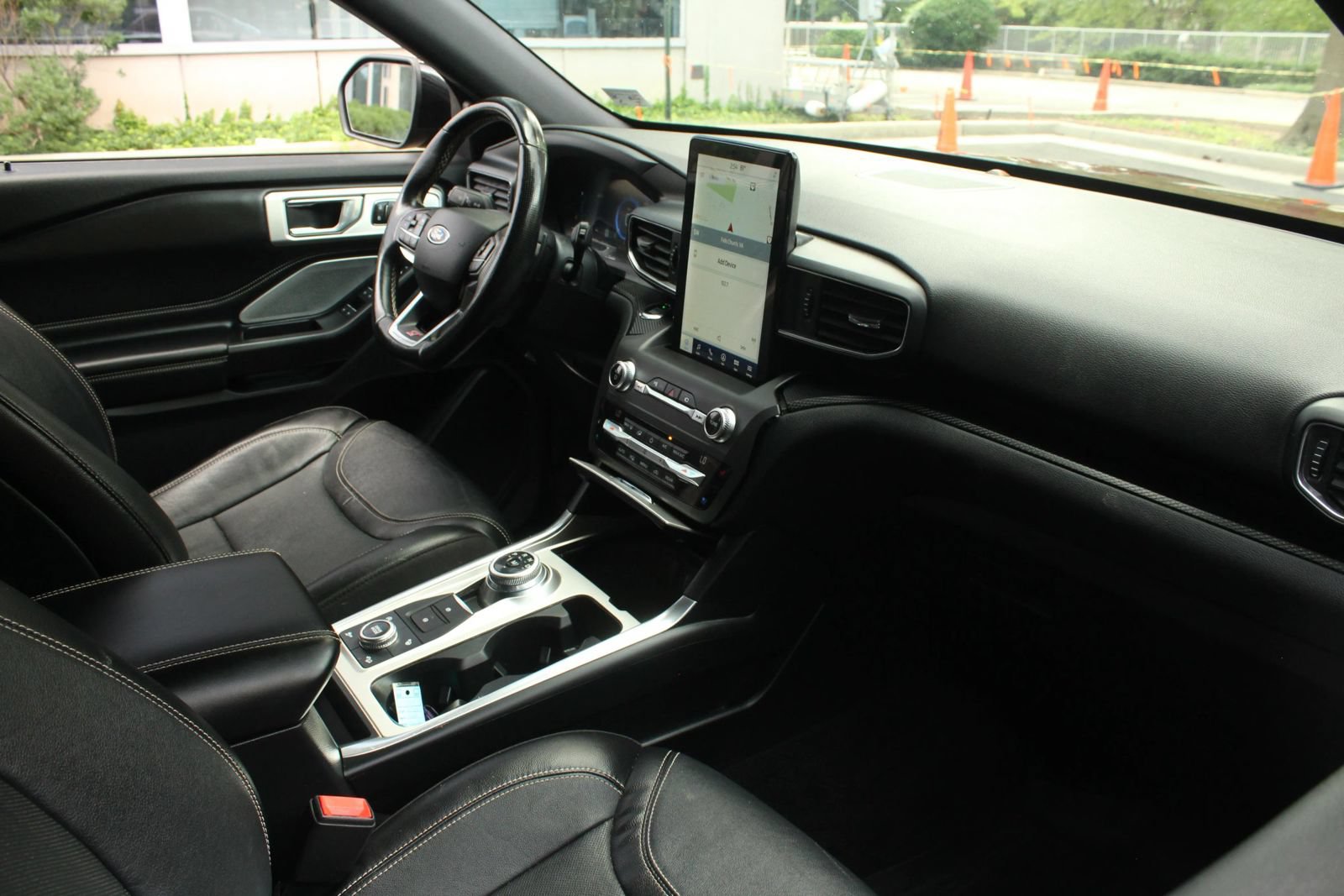 Used 2020 Ford Explorer ST w/ Premium Technology Package AWD/4WD image 22