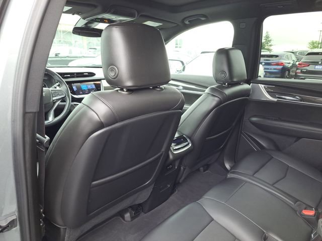 Used 2024 Cadillac XT6 Sport image 15