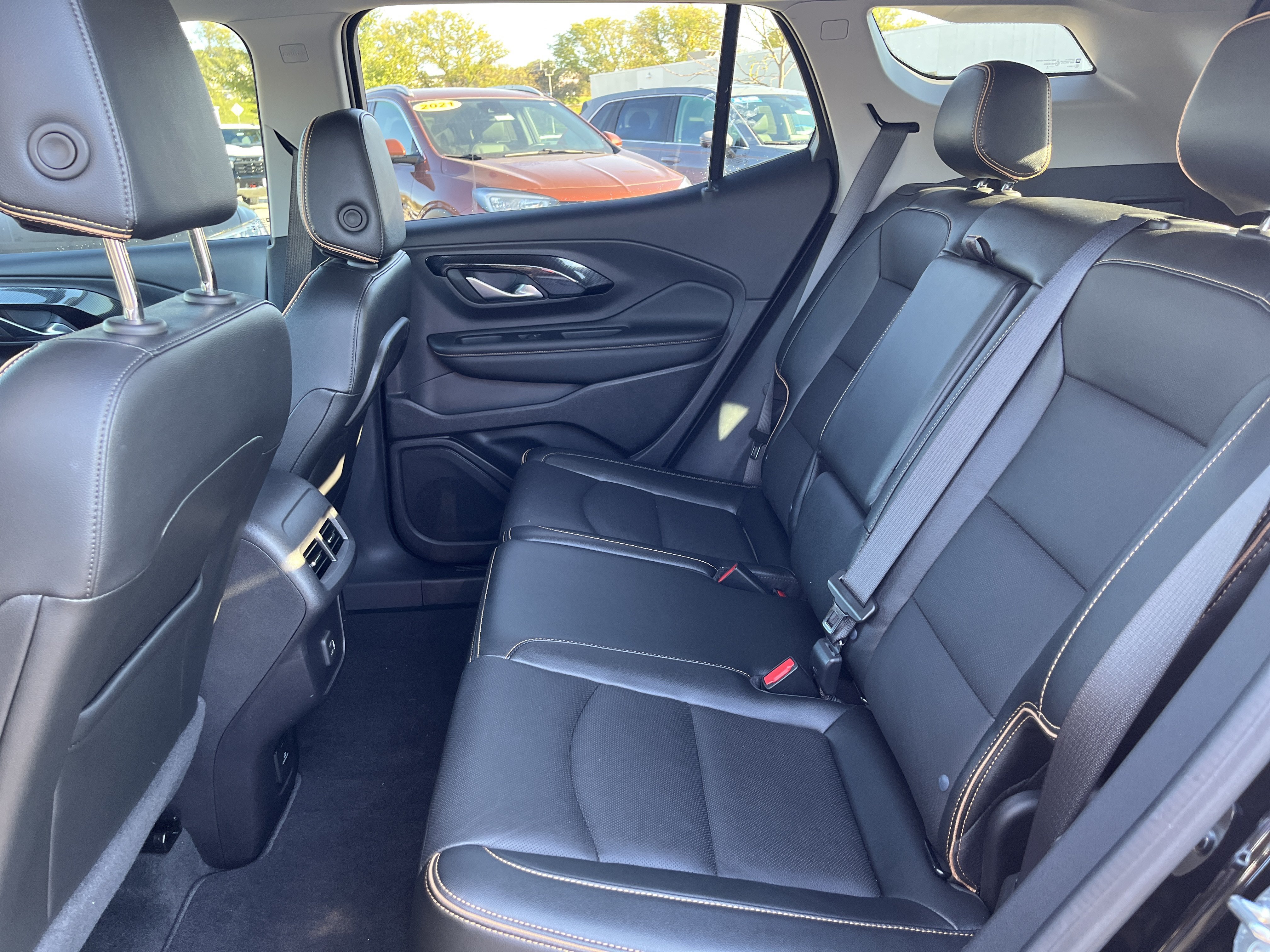 Used 2024 GMC Terrain AT4 w/ Infotainment Package II AWD/4WD image 15