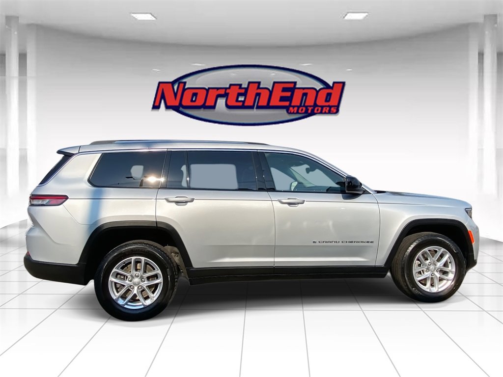 Used 2023 Jeep Grand Cherokee L Laredo w/ Luxury Tech Group I image 8