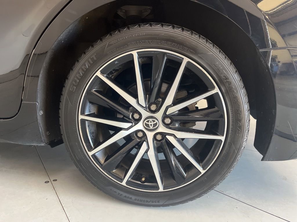 Used 2023 Toyota Camry SE FWD image 15