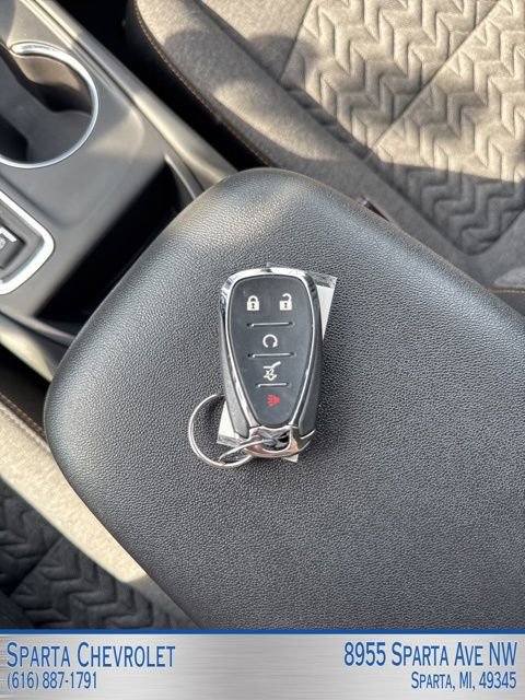 Used 2024 Chevrolet Equinox LT AWD/4WD image 32
