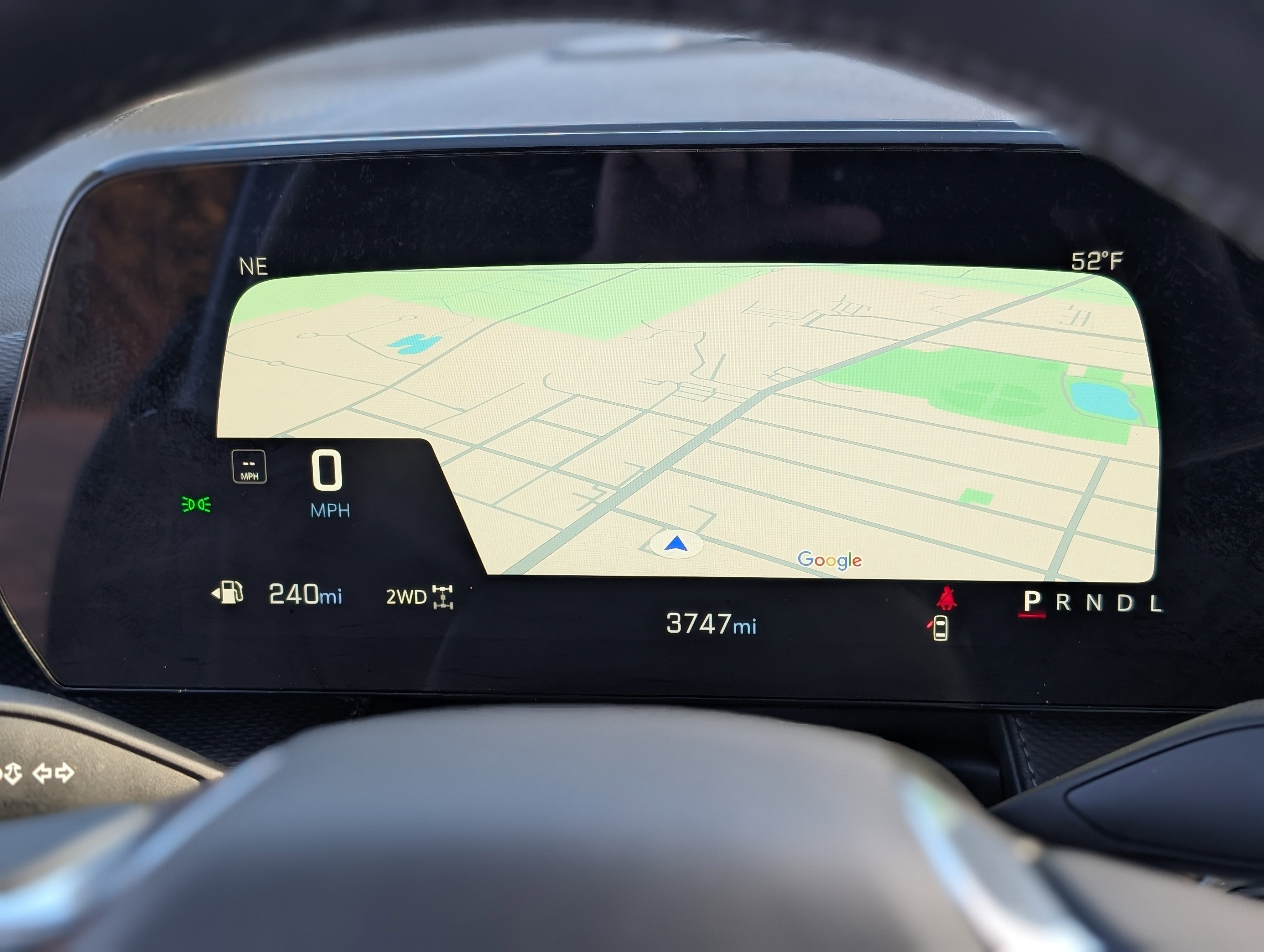 Used 2025 Chevrolet Equinox LT w/ Safety and Technology Package image 17