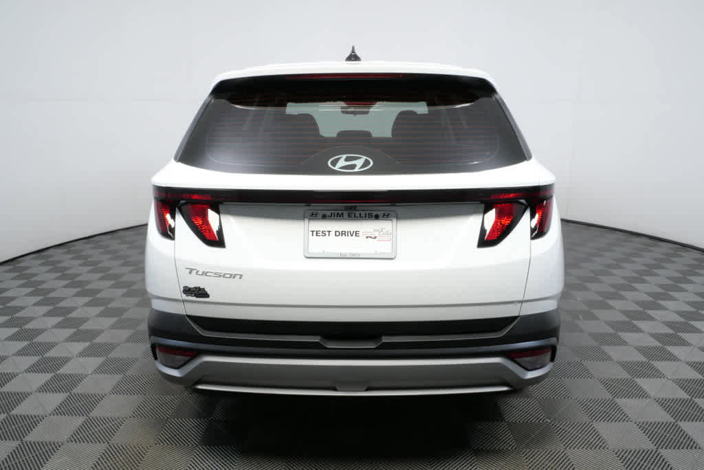 New 2026 Hyundai Tucson SE image 26