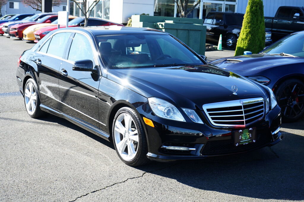 Used 2013 Mercedes-Benz E 350 Sedan image 7