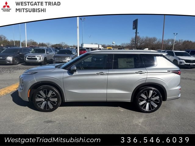 New 2026 Mitsubishi Outlander SEL FWD image 5