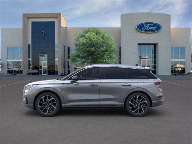 Used 2024 Lincoln Corsair Grand Touring w/ Equipment Group 301A image 3