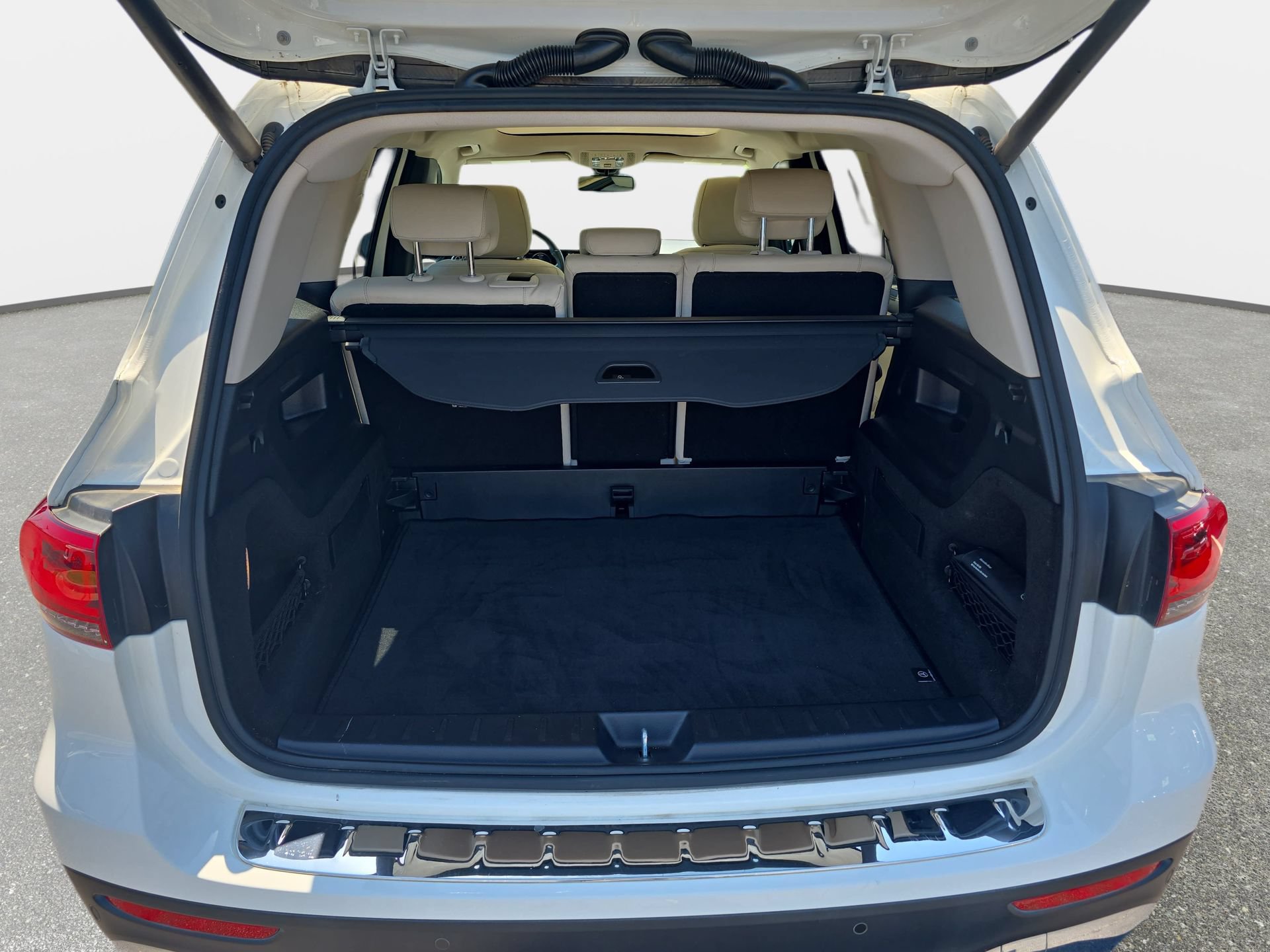 Used 2020 Mercedes-Benz GLB 250 4MATIC image 12