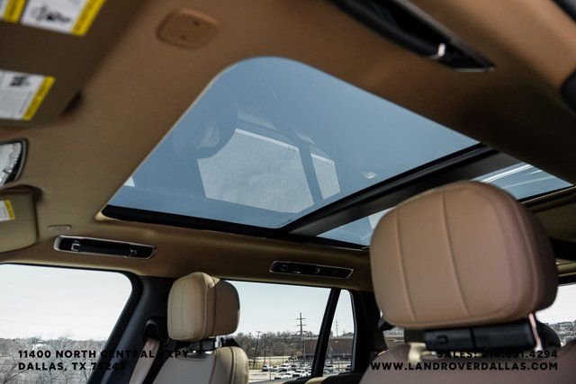 New 2026 Land Rover Range Rover Long Wheelbase SE image 23