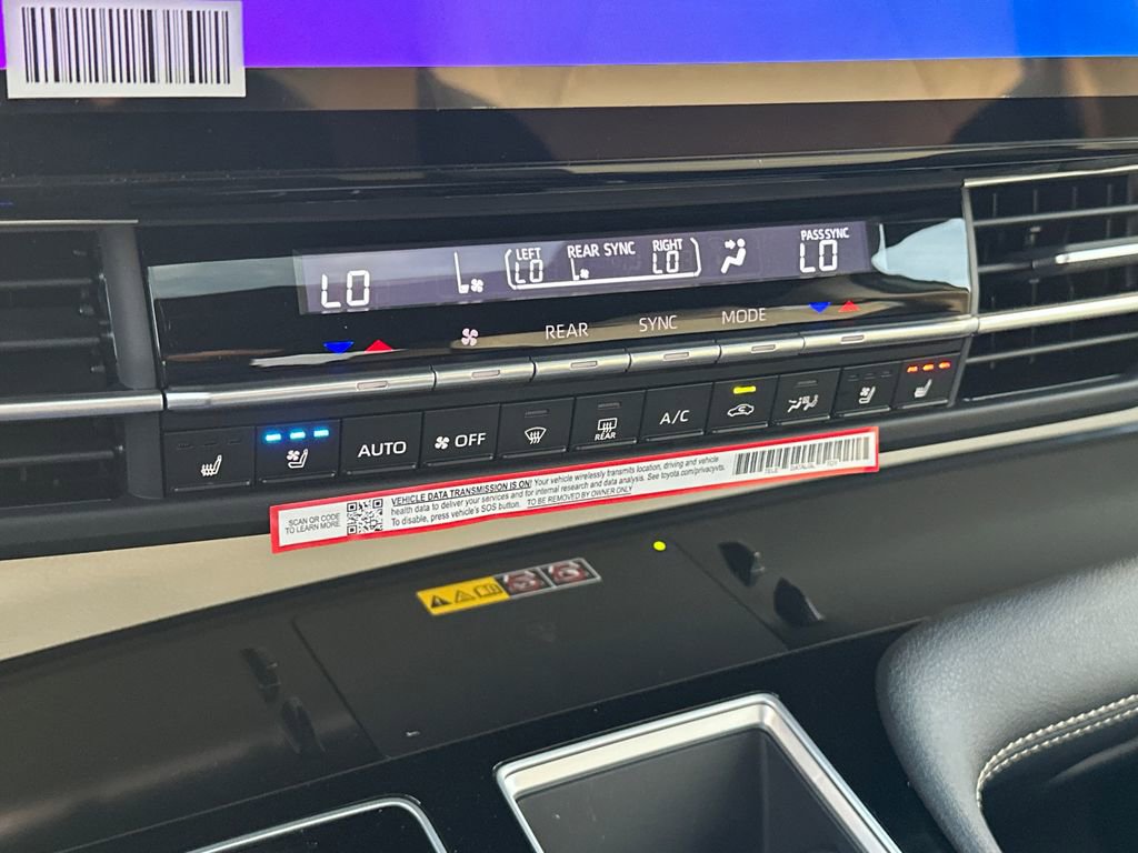 New 2026 Toyota Sienna Platinum image 30