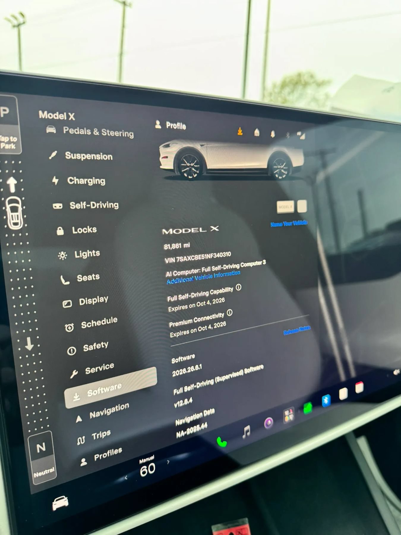 Used 2022 Tesla Model X AWD/4WD image 39