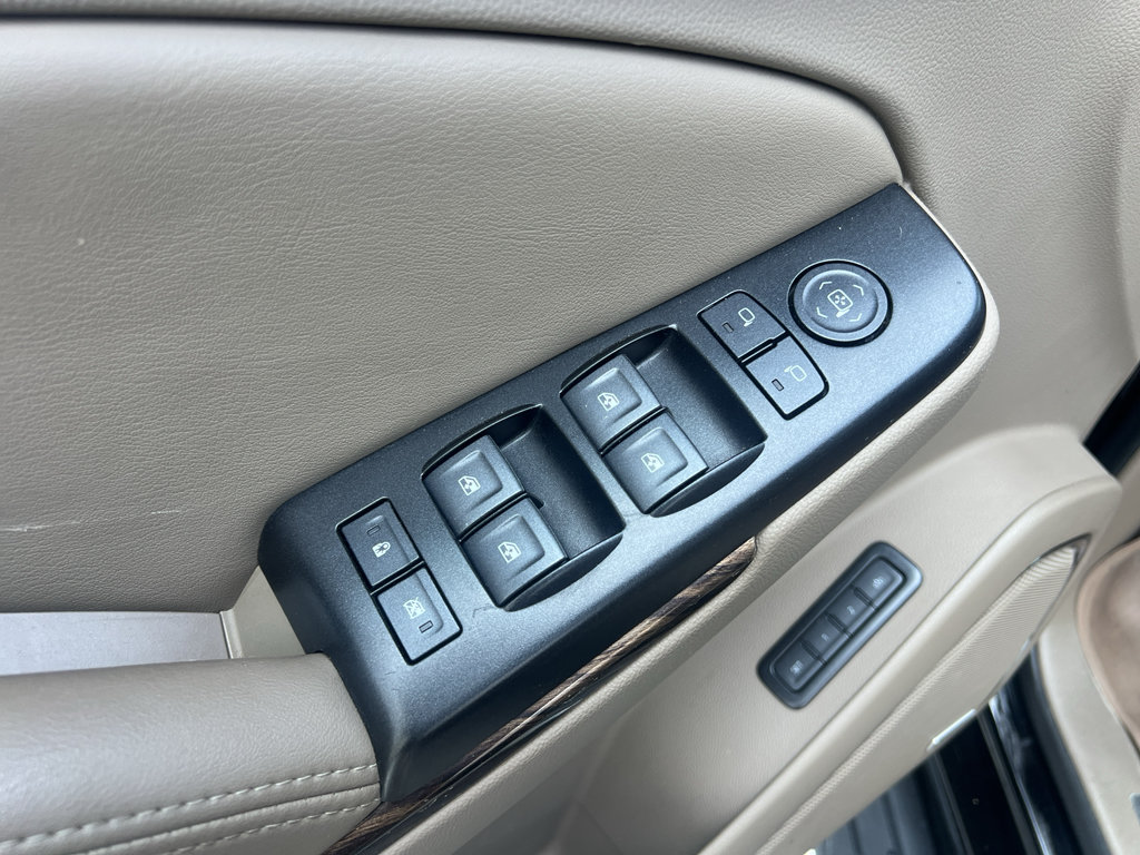 Used 2020 GMC Yukon XL SLT AWD/4WD image 19
