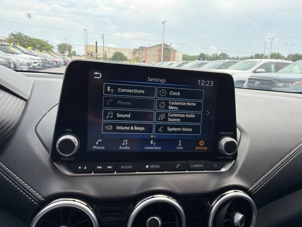 Used 2025 Nissan Sentra SV FWD image 21