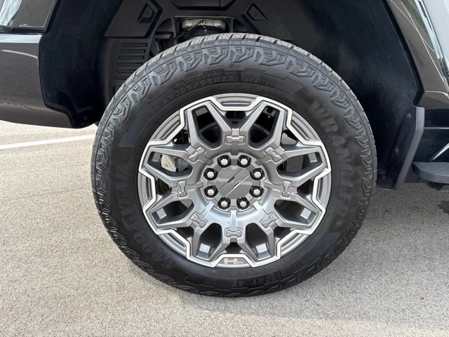 Used 2025 GMC Hummer EV 3X AWD/4WD image 12