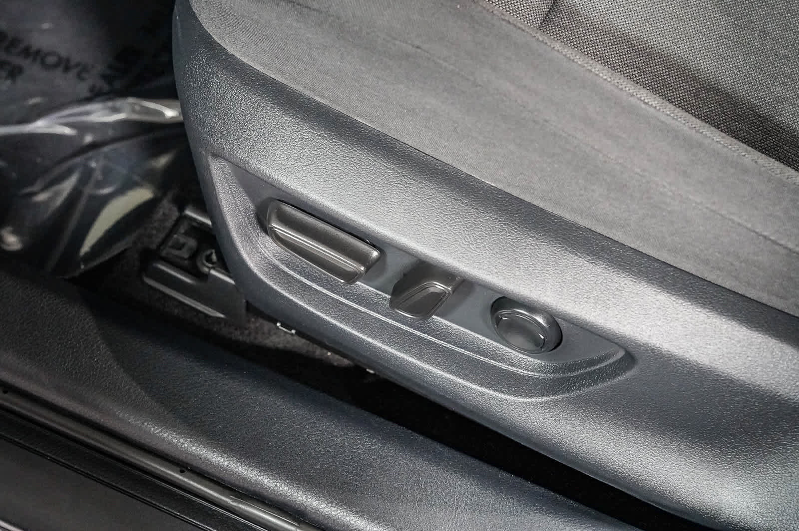 Used 2025 Toyota Camry LE w/ Convenience Package FWD image 22
