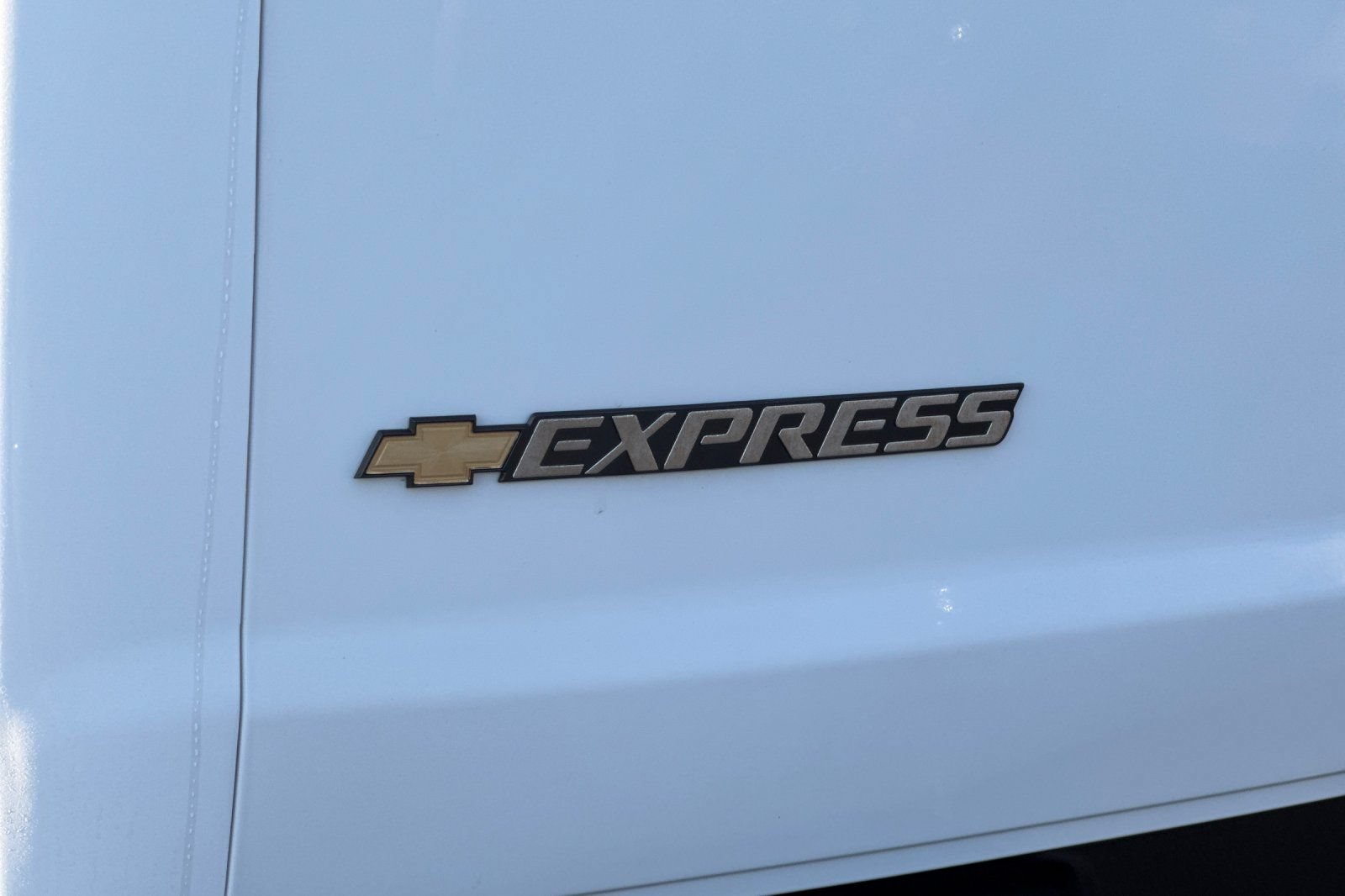 New 2025 Chevrolet Express 2500 w/ Driver Convenience Package RWD image 23