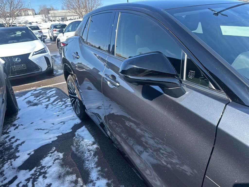 Certified 2023 Lexus RZ 450e Premium w/ Accessory Package (2T) image 10