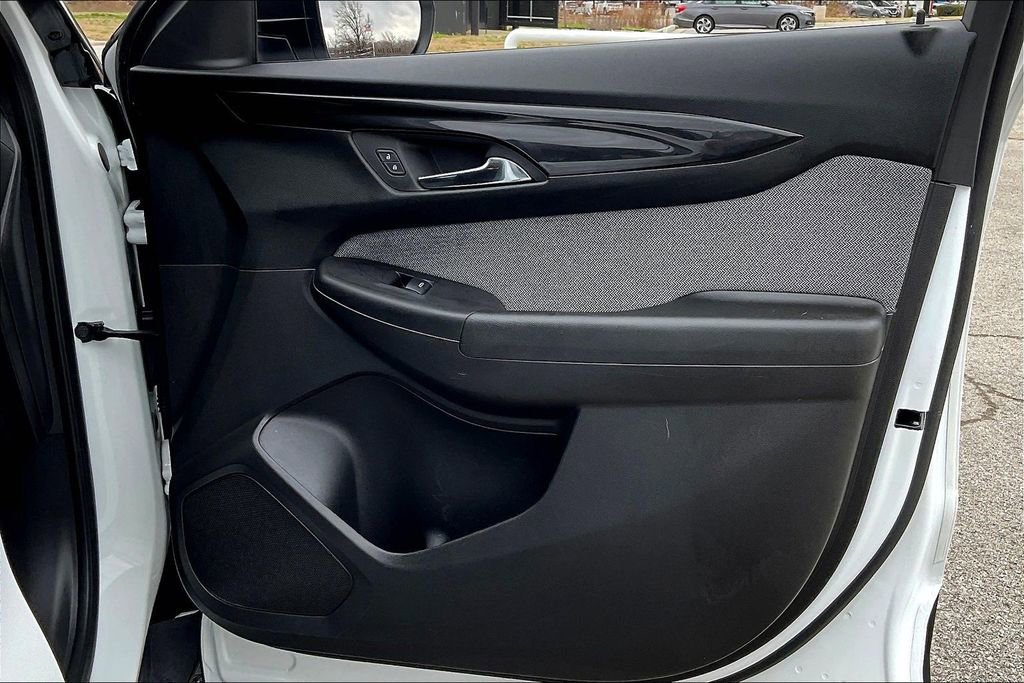 Used 2025 Chevrolet TrailBlazer LS w/ LS Convenience Package image 19