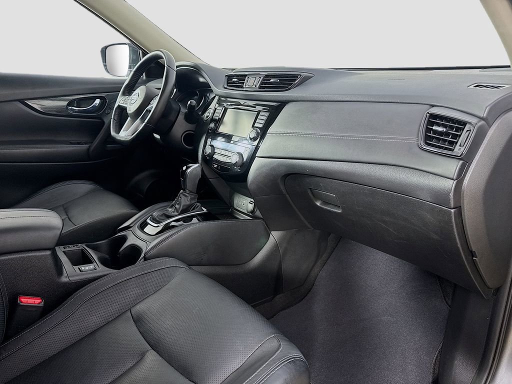 Used 2018 Nissan Rogue SL w/ Premium Package image 37