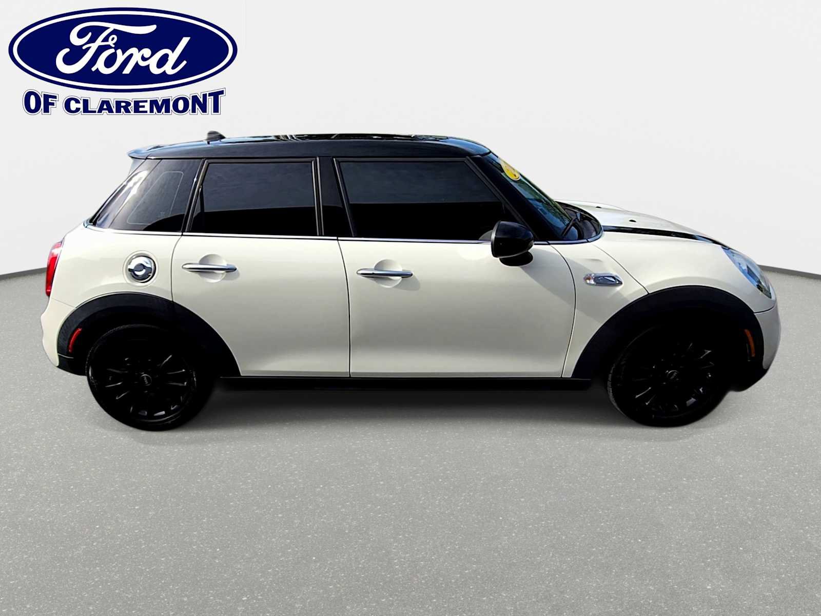Used 2016 MINI Cooper S FWD image 9