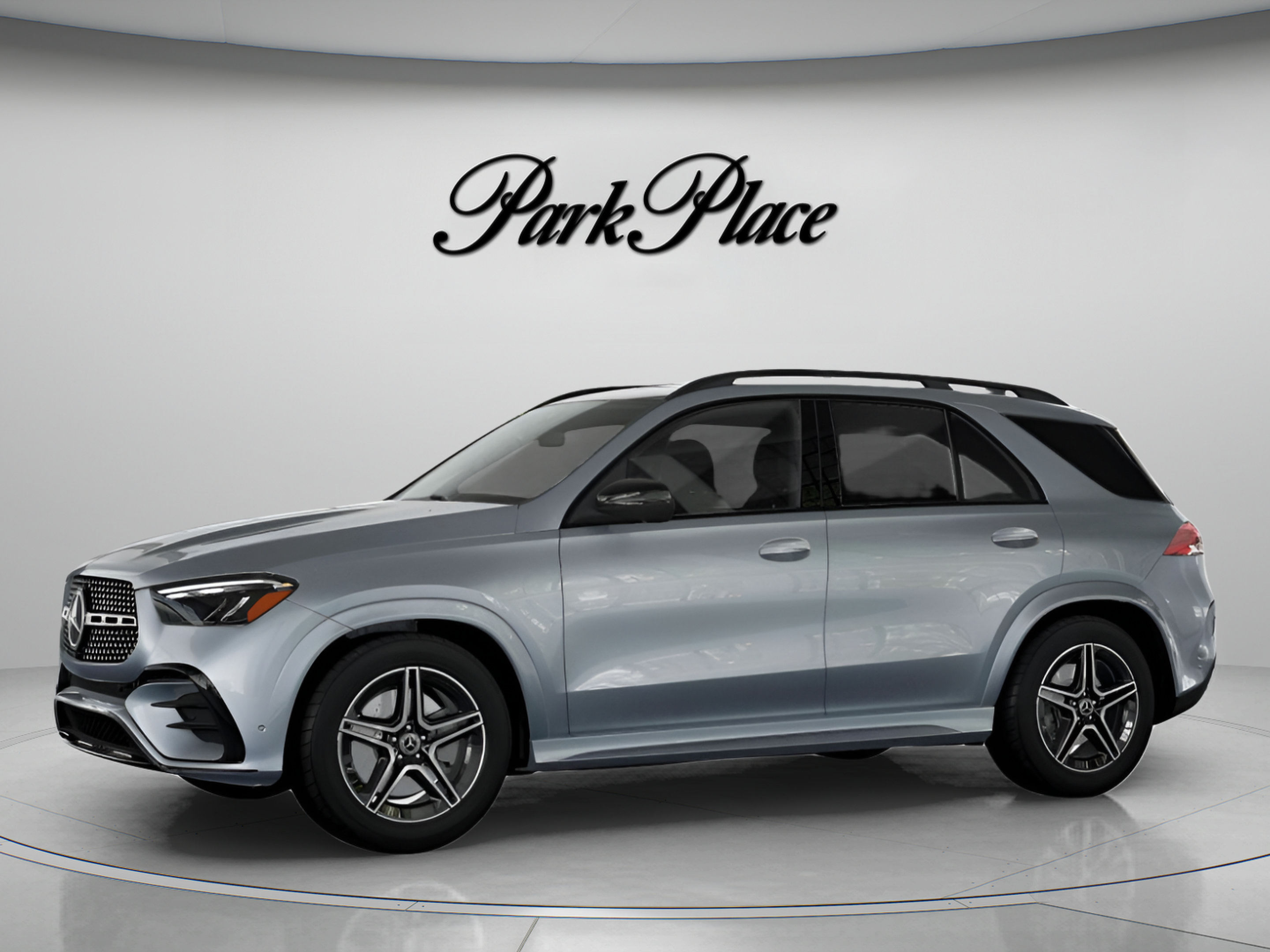 Used 2026 Mercedes-Benz GLE 350 4MATIC image 3