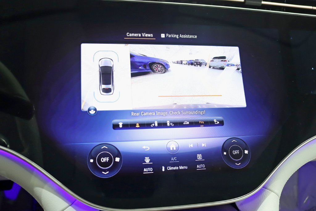 Used 2023 Mercedes-Benz EQS 580 4MATIC Sedan image 19