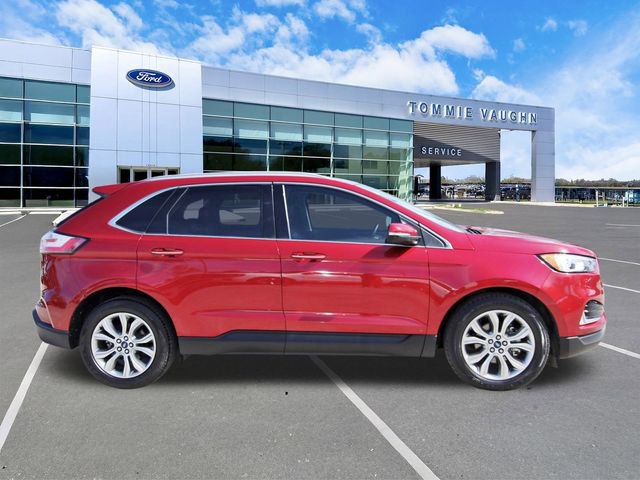 Used 2019 Ford Edge Titanium image 5