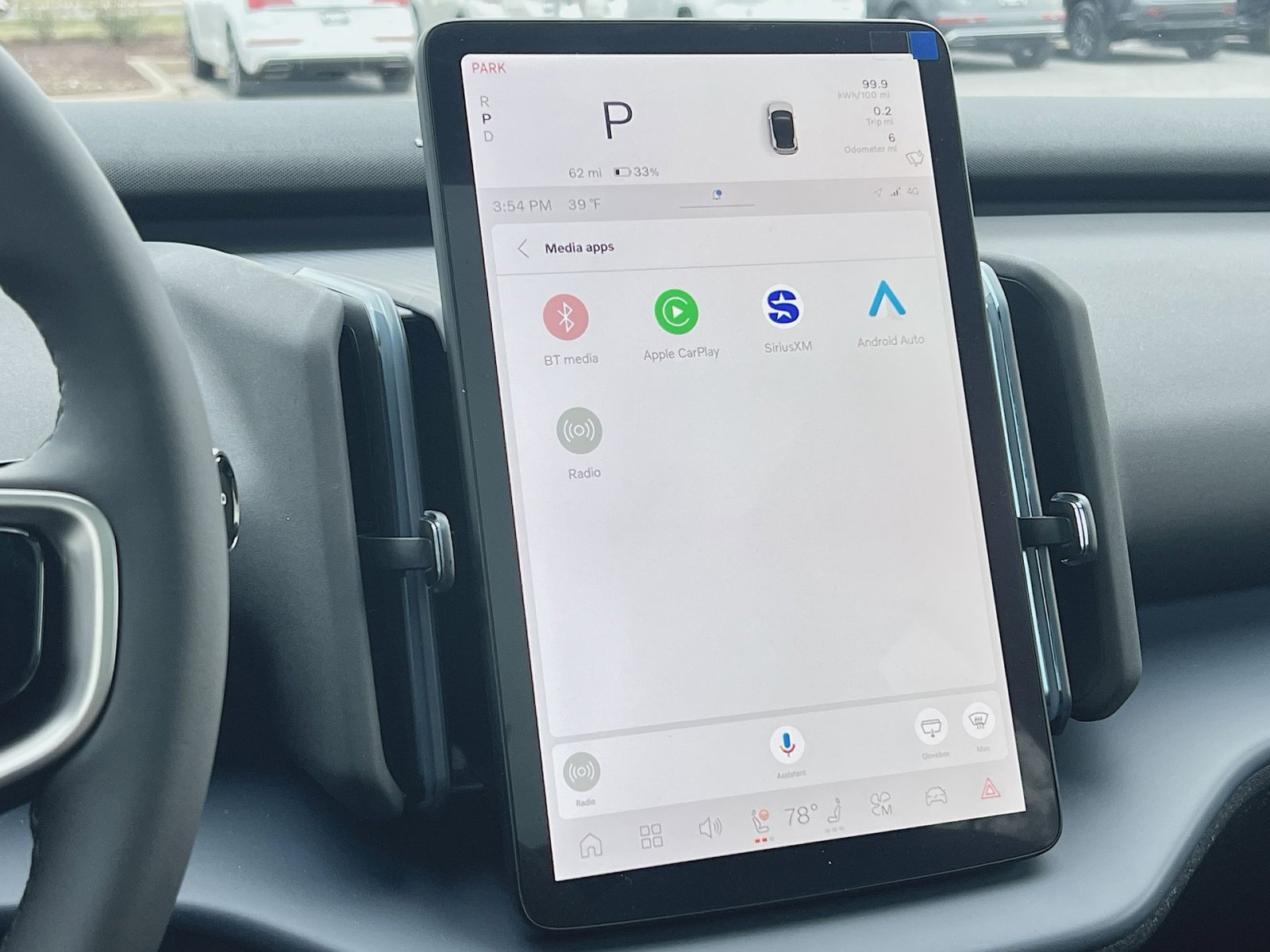 New 2026 Volvo EX30 Plus w/ Protection Package Premier image 18