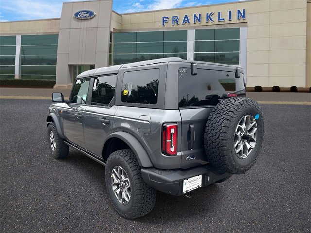 New 2025 Ford Bronco Badlands image 4