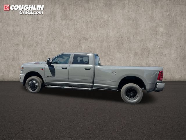 New 2026 RAM 3500 Big Horn AWD/4WD image 4