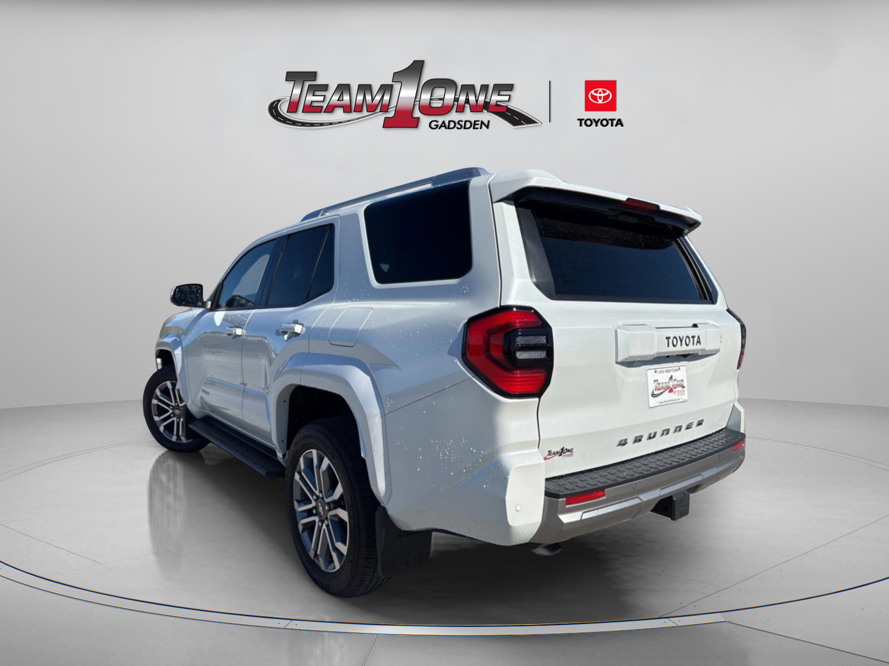Used 2025 Toyota 4Runner Limited image 6