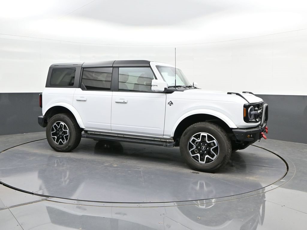 Used 2023 Ford Bronco Outer Banks image 17