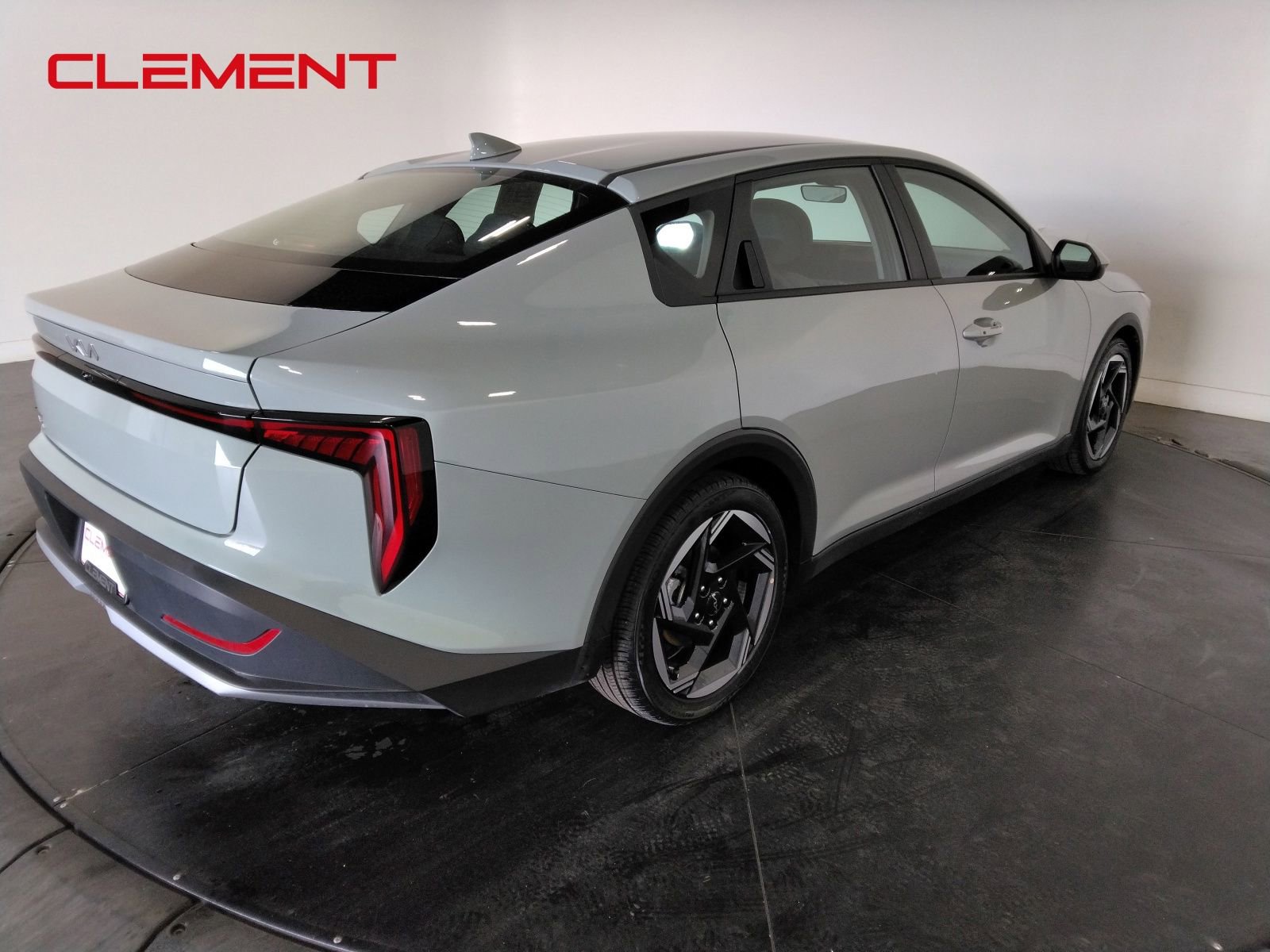 Used 2025 Kia K4 EX image 5