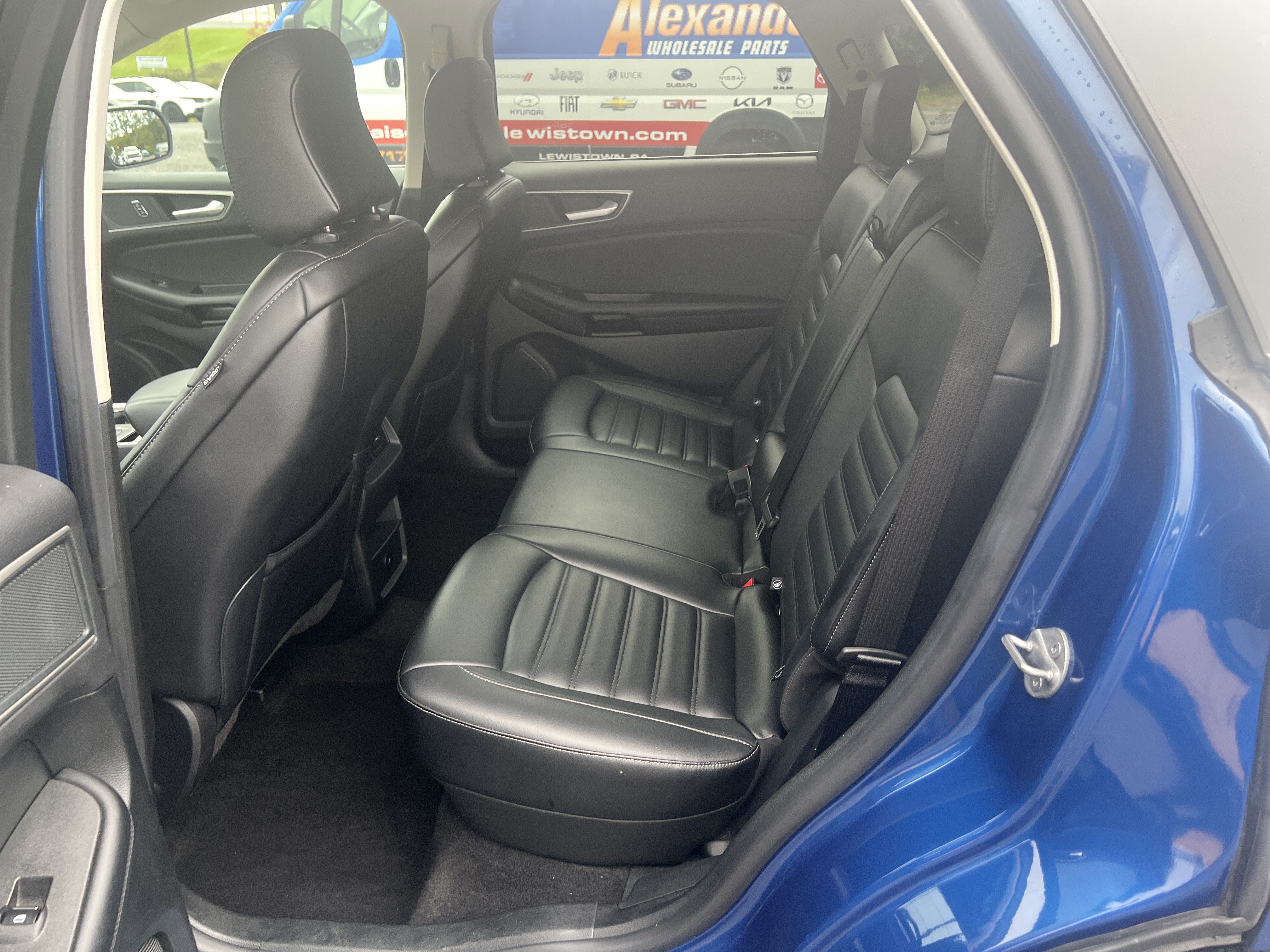 Used 2024 Ford Edge SEL AWD/4WD image 13